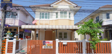 บ้านแฝด สิรินเฮ้าส์ บางนา-ตราด รีโนเวทใหม่ พร้อมอยู่ โครงการ : สิรินเฮ้าส์ ที่ตั้ง : ถนนบางนาตราด ตำบลบางบ่อ อำเภอบางบ่อ สมุทรปราการ