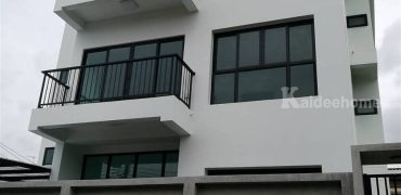 บ้านใหม่ 3 ชั้นไม่เคยอยู่!!! อยู่ลาดพร้าว ~ วังหิน 34 ในหมู่บ้านเรือนทอง 2 (หมู่บ้านเก่า ออกได้ทั้งวังหิน และโชคชัย 4)