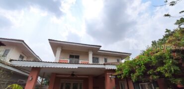 บ้าน 5 ห้องนอน พื้นที่ใช้สอยกว้างขวางโครงการหมู่บ้านซื่อตรง รังสิต-คลอง 3 (เฟส 4) ซอย 20 แบบ 5 ห้องนอน 3ห้องน้ำ 3ที่จอดรถ พร้อมบิวท์อินครัว