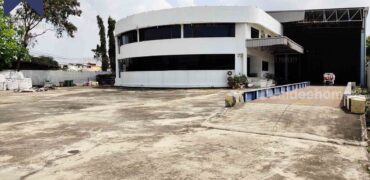 โชว์รูมโรงงาน หรือศูนย์กระจายสินค้า บางพลี ที่ตั้ง : ตำบลราชาเทวะ อำเภอบางพลี สมุทรปราการ