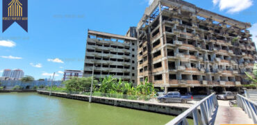 ที่ดินพร้อมสิ่งปลูกสร้าง ติดคลองลำสำลี ศรีนครินทร์-หัวหมาก ที่ตั้ง : ถนนศรีนครินทร์ แขวงหัวหมาก เขตบางกะปิ กรุงเทพมหานครฯ