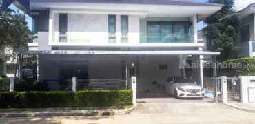 ขายด่วน!! หมู่บ้าน เพอร์เฟคเพลส กรุงเทพกรีฑา บ้านสวยพร้อมเข้าอยู่ สภาพนางฟ้า โครงการ : เพอร์เฟคเพลส กรุงเทพกรีฑา ที่ตั้ง : ตำบลคลองสองต้นนุ่น, อำเภอลาดกระบัง, จังหวัดกรุงเทพ