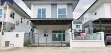 บ้านเดี่ยว มือหนึ่ง เสนาวิลล์ บรมราชชนนี สาย 5 สามพราน นครปฐม โครงการ : เสนาวิลล์ บรมราชชนนี สาย 5 ที่ตั้ง : ถนนบรมราชชนนี ตำบลบางเตย อำเภอสามพราน จังหวัดนครปฐม