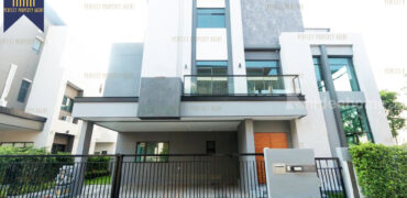 บ้านเดี่ยว 3 ชั้น The Gentry Sukhumvit 101 พระโขนง โครงการ : The Gentry Sukhumvit 101 พระโขนง ที่ตั้ง : ถนนสุขุมวิท แขวงบางจาก เขตพระโขนง กรุงเทพมหานครฯ