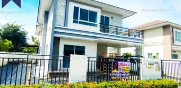 บ้านเดี่ยว ดีพร้อม ดิ ไพรม์มารี แพรกษา ท้ายบ้านใหม่ สมุทรปราการ โครงการ : ดีพร้อม ดิ ไพรม์มารี แพรกษา ท้ายบ้านใหม่ ที่ตั้ง : ถนนแพรกษา ตำบลท้ายบ้านใหม่ อำเภอเมือง จังหวัดสมุทรปราการ