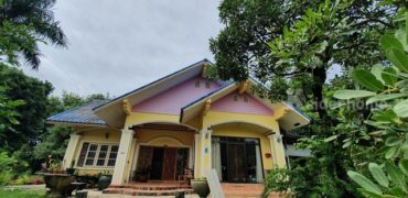 ขายสวนยางพารากรีดได้แล้ว พร้อมบ้านและสวนผสม พื้นที่ 3-2-21 ไร่ ติดถนนสุขุมวิทใกล้วัดศรีวโนภาสสถิตย์พร ระยอง