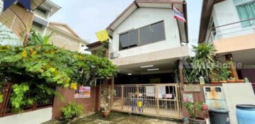 บ้านเดี่ยว กรีนการ์เด้น ศรีนครินทร์-ประเวศ ใกล้ BTS สายสีเหลือง โครงการ : กรีนการ์เด้น ศรีนครินทร์ ที่ตั้ง : ถนนศรีนครินทร์ แขวงหนองบอน เขตประเวศ กรุงเทพมหานครฯ