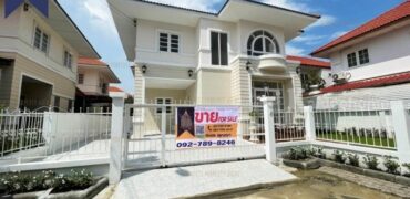 บ้านเดี่ยวหลังมุม ลลิล ศรีนครินทร์ เทพารักษ์ สวย พร้อมอยู่ โครงการ : ลลิล ศรีนครินทร์-เทพารักษ์ ที่ตั้ง : ถนนเทพารักษ์ ตำบลแพรกษาใหม่ อำเภอเมืองสมุทรปราการ จังหวัดสมุทรปราการ