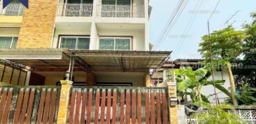 ทาวน์โฮม 3 ชั้น สำโรงเหนือ เข้าซอยเพียง 800 เมตร ใกล้รถไฟฟ้า BTS สำโรง ที่ตั้ง : ถนนสุขุมวิท 113 ตำบลสำโรงเหนือ อำเภอเมือง จังหวัดสมุทรปราการ เสนอขายในราคา 4,400,000 บาท