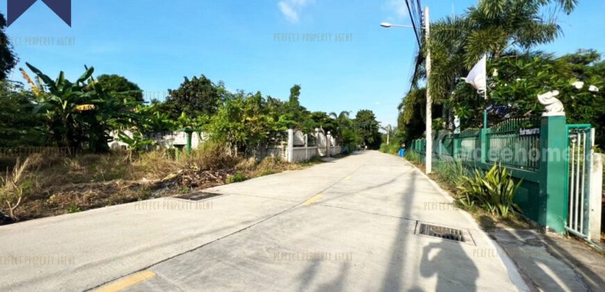 บ้านเดี่ยวสร้างเอง ทุ่งกลมตาลหมัน หนองปรือ บางละมุง พัทยา ที่ตั้ง : ถนนทุ่งกลมตาลหมัน ตำบลหนองปรือ อำเภอบางละมุง จังหวัดชลบุรี