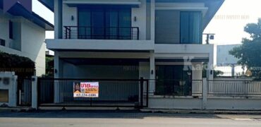 บ้านเดี่ยว เลควิว พาร์ค วงแหวนบางนา-ราม 2 โครงการ : เลควิวพาร์ค ที่ตั้ง : แขวงดอกไม้ เขตประเวศ กรุงเทพมหานคร