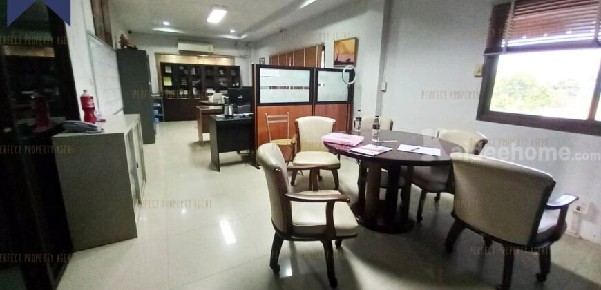 โรงงานดับเพลิง ถนนหนองระแหง สามวาตะวันตก คลองสามวา ที่ตั้ง : ถนนหนองระแหง แขวงสามวาตะวันตก เขตคลองสามวา กรุงเทพมหานคร