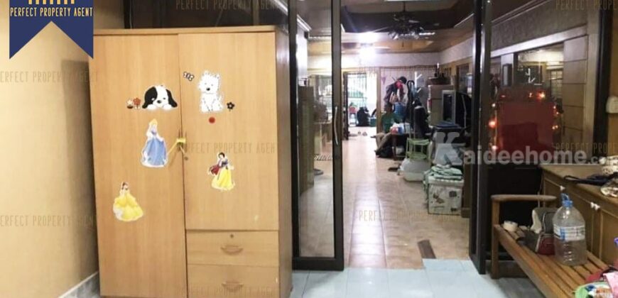 ทาวน์เฮ้าส์ สินวงศ์ สุขุมวิท 115 เทพารักษ์ เมืองสมุทรปราการ โครงการ : สินวงศ์ ที่ตั้ง : ถนนสุขุมวิท 115 ตำบลเทพารักษ์ อำเภอเมืองสมุทรปราการ จังหวัดสมุทรปราการ