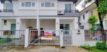 บ้านแฝด เอโทล มัลดีฟส์บีช หนามแดง-บางพลี พร้อมผู้เช่า โครงการ : เอโทล มัลดีฟส์บีช ที่ตั้ง : ถนน หนามแดง – บางพลี ตำบลบางพลีใหญ่ อำเภอบางพลี จังหวัดสมุทรปราการ