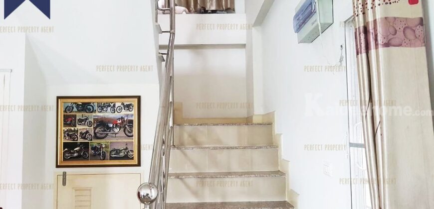 บ้านเดี่ยว เค.ซี.พาร์ควิลล์ 3 หทัยราษฎร์-คลองสามวา พร้อมเข้าอยู่ โครงการ : เค.ซี.พาร์ควิลล์ 3 ที่ตั้ง : ถนนหทัยราษฏร์ แขวงสามวาตะวันตก เขตคลองสามวา กรุงเทพมหานครฯ