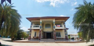 บ้านพร้อมโรงงาน ทุ่งคอก สองพี่น้อง สุพรรณบุรี ที่ตั้ง : ตำบลทุ่งคอก อำเภอสองพี่น้อง จังหวัดสุพรรณบุรี