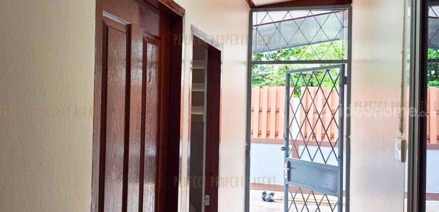 บ้านเดี่ยว หมู่บ้านอินทรารักษ์ นวมินทร์-บางกะปิ โครงการ : หมู่บ้านอินทรารักษ์ นวมินทร์ ที่ตั้ง : ถนนนวมินทร์ แขวงคลองกุ่ม เขตบางกะปิ กรุงเทพมหานครฯ