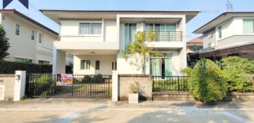 บ้านเดี่ยว คาซ่า พรีเมี่ยม อ่อนนุช-วงแหวน Casa Premium On nut-Wongwaen (Q House) โครงการ : คาซ่า พรีเมี่ยม อ่อนนุช-วงแหวน ที่ตั้ง : แขวงดอกไม้ เขตประเวศ กรุงเทพมหานคร