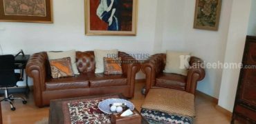 ขายบ้านแฝดสองหลังดัดแปลงเป็นบ้านเดี่ยวได้ ย่านเอกมัย สุขุมวิท 63 ใกล้ บิ๊กซี เอกมัย