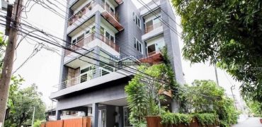 ขาย บ้านเดี่ยวสูง 4 ชั้น ซอยสุขุมวิท 65 ทะลุเอกมัย 10 – เอกมัย 12 ได้