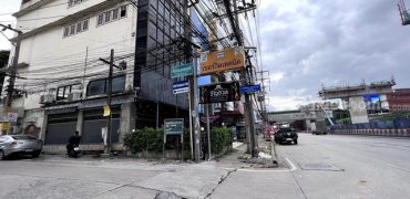 ขายอาคารพาณิชย์ นนทบุรี พร้อมผู้เช่า 4 ชั้นครึ่ง 32 ตารางวา ติดถนนแจ้งวัฒนะ ใกล้จุดขึ้นลงทางด่วนแจ้งวัฒนะ 120 เมตร เหลือสัญญาเช่าอีกประมาณ 2 ปี