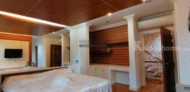 ขาย บ้านกลางกรุง ทองหล่อ สุขุมวิท 55 ทำเลใจกลาง หลังมุม