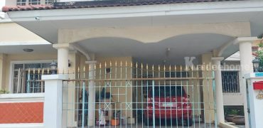 ขายบ้านเดี่ยว 2 ชั้น เนื้อที่ 62 ตร.ว. หมู่บ้านวรารมย์ บางบอน