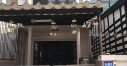 ขายทาวน์เฮ้าส์ 2 ชั้น หมู่บ้านพุทธชาด ในซอยเพชรเกษม 81 เยื้องหมู่บ้านพุดตาล โทร 089-0499505