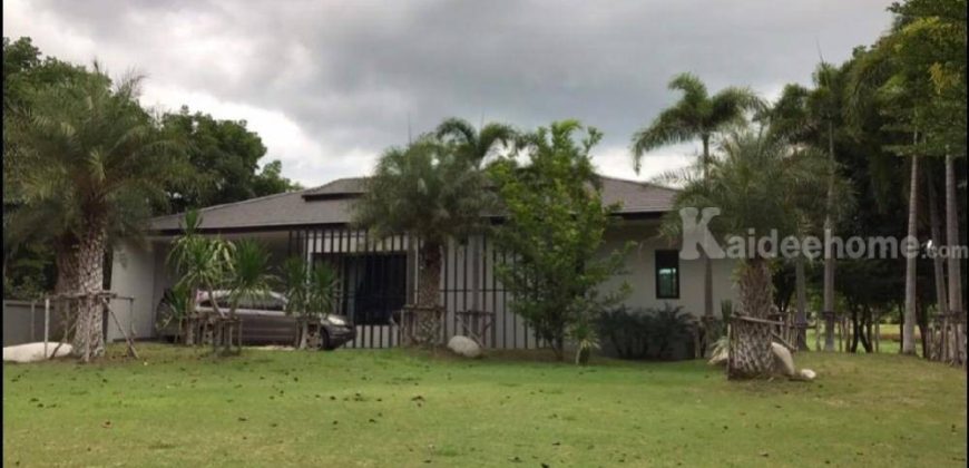 ขายบ้านพร้อมที่ดินติดน้ำ เขาใหญ่ หมูสี 1 ไร่ ที่ติดลำตะคองสวยมาก ท่าช้าง ใกล้ถนนธนะรัขต์ ใกล้คีรีมายา เหมาะทำบ้านพักตากอากาศ อยู่ในโครงการ มี รปภ. ปลอดภัย 087-9074045