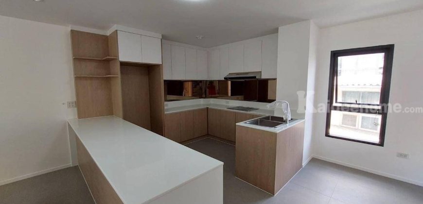 ขายบ้านสุขุมวิท 71 ปรีดีพนมยงค์ 14 ทาวโฮมหรู 4 ชั้น ที่ดิน 44 ตร.ว 4 ห้องนอน 5 ใกล้ BTS พระโขนง เอกมัย ใกล้ทางขึ้นทางด่วน House for sale Sukhumvit 71 087-9074045