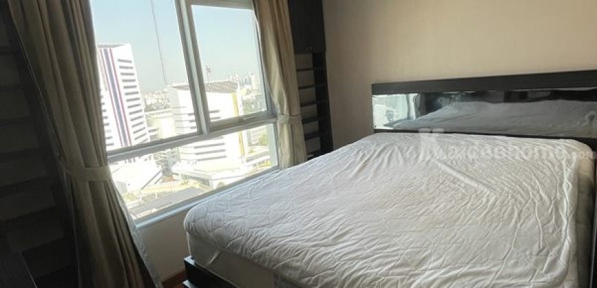 ขายคอนโด 1 ห้องนอน 1 ห้องน้ำ ขนาด 48 ตารางเมตร ชั้น 15 อาคาร D โครงการ Belle Grand Rama 9 โทร 099-456-9894