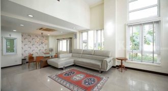 ขายบ้านสุขุมวิท 54 หมู่บ้านหงส์นคร ทาวโฮมขนาดใหญ่หลังมุม 3.5 ชั้น 4 ห้องนอน พร้อมอยู่ ใกล้ BTS อ่อนนุช บางจาก ทางด่วนสุขุมวิท 50 สุขุมวิท 62 ไปทองหล่อ เอกมัย 10 นาที 087-9074045