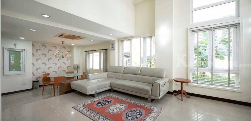 ขายบ้านสุขุมวิท 54 หมู่บ้านหงส์นคร ทาวโฮมขนาดใหญ่หลังมุม 3.5 ชั้น 4 ห้องนอน พร้อมอยู่ ใกล้ BTS อ่อนนุช บางจาก ทางด่วนสุขุมวิท 50 สุขุมวิท 62 ไปทองหล่อ เอกมัย 10 นาที 087-9074045