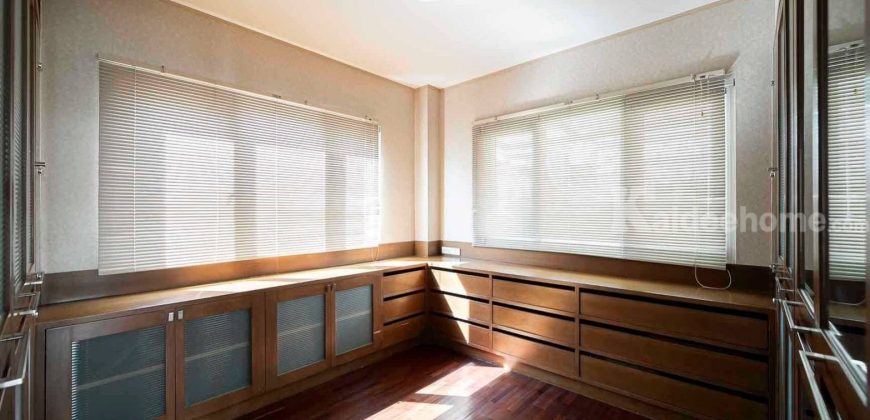 ขายบ้านสุขุมวิท 54 หมู่บ้านหงส์นคร ทาวโฮมขนาดใหญ่หลังมุม 3.5 ชั้น 4 ห้องนอน พร้อมอยู่ ใกล้ BTS อ่อนนุช บางจาก ทางด่วนสุขุมวิท 50 สุขุมวิท 62 ไปทองหล่อ เอกมัย 10 นาที 087-9074045