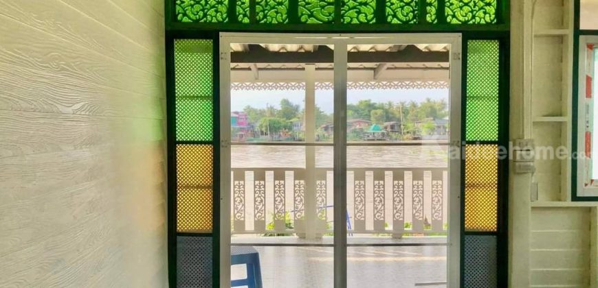 ขายบ้านที่ดินติดแม่น้ำเจ้าพระยา ปากเกร็ด นนทบุรี (ตรงข้ามเกาะเกร็ด) บ้านริมน้ำเจ้าพระยา 1 ไร่ ที่หน้ากว้างติดน้ำสวยมาก ใกล้ห้าแยกปากเกร็ด แจ้งวัฒนะ หลักสี่ ติวานนท์ ใกล้สนามบินน้ำ ศูนย์ราชการ 087-9074045