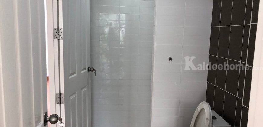 ขายด่วน ฟรีโอน!! ทาวน์เฮ้าส์ หมู่บ้านณริศรา นครอินทร์-พระราม5 ซอยวัดหูช้าง (3 ห้องนอน 2 ห้องน้ำ) รีโนเวทใหม่ทั้งหลัง