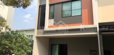 ขายด่วน!!  ทาวน์โฮม หมู่บ้านสิริเพลส บางใหญ่  (4 ห้องนอน 2 ห้องน้ำ) หลังริมสุดซอย