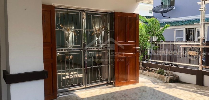 ขายด่วนมาก ฟรีโอน ต่อรองได้!! ทาวน์เฮ้าส์ หมู่บ้านพฤกษา 25 ซอยกันตนา บางใหญ่