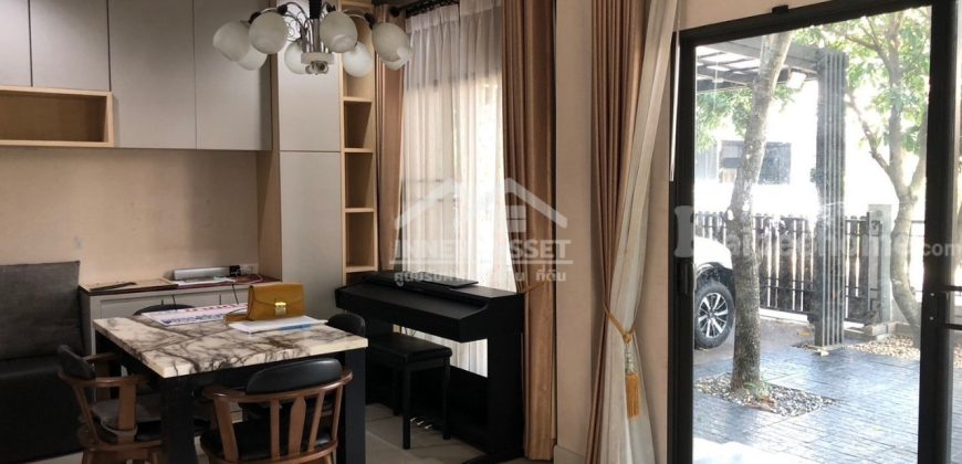 ขายด่วน ลดเพิ่มถึง 1.2 ล้าน:บ้านเดี่ยว หมู่บ้านเวนิว- พระราม 5 (3 ห้องนอน 3 ห้องน้ำ) ใกล้ถนนนครอินทร์