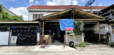 ขายทาวน์เฮ้าส์ ปรีชา11 ซอยรามอินทรา 123 ขนาด 16 ตร.ว. ต่อเติมหลังคาครัวด้านหลังและหลังคาที่จอดรถด้านหน้า