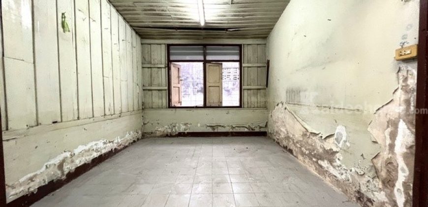 ขายที่ดินเพชรเกษม 39 แยก1 ใกล้ซีคอนบางแค mrt ภาษีเจริญ ขนาด 80 ตร.ว. เข้าซอยเพชรเกษม 39 เพียง 120 เมตร พร้อมบ้านเดี่ยว