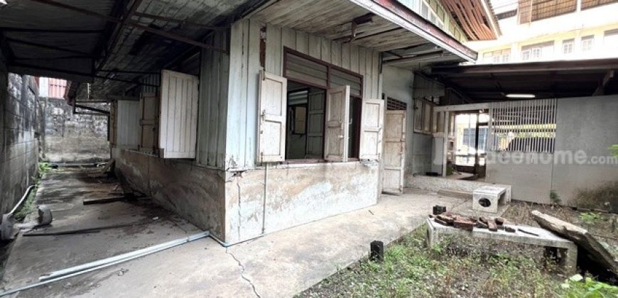 ขายที่ดินเพชรเกษม 39 แยก1 ใกล้ซีคอนบางแค mrt ภาษีเจริญ ขนาด 80 ตร.ว. เข้าซอยเพชรเกษม 39 เพียง 120 เมตร พร้อมบ้านเดี่ยว