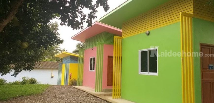 ขายรีสอร์ทพร้อมสวนอาหาร ใน จ.ลำพูน บนที่ดินขนาด 5-3-15.2 ไร่ บรรยากาศท่ามกลางธรรมชาติ วิวเขาและทุ่งนา