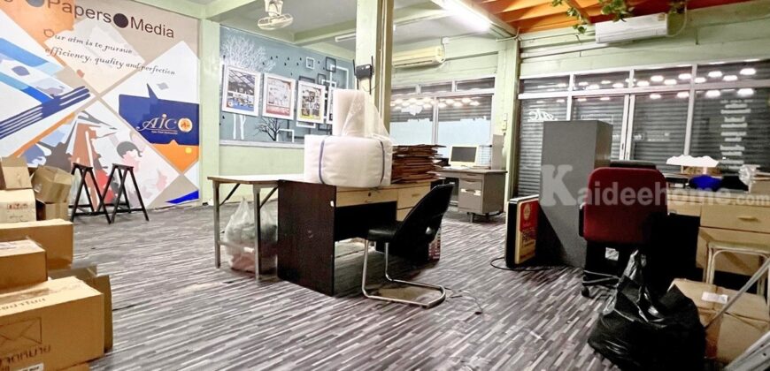 ขายอาคารพาณิชย์ 3 ชั้น 3 คูหา ใกล้วงเวียน 22 ป้อมปราบศัตรูพ่าย สำเพ็ง เหมาะสำหรับลงทุนและอยู่อาศัย