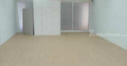 อาคารสำนักงานให้เช่าใจกลางเมือง ใกล้ BTS พระโขนง พื้นที่ 28-95 ตรม. 360 ฿/ ตรม. รายละเอียด MT&T BUILDING สำนักงานให้เช่าทำเล สุขุมวิท69 เดินทางสะดวกใกล้ BTS สถานีพระโขนงเพียง 250 เมตร ใกล้ธนาคาร ศูนย์การค้าและไปรษณีย์พระโขนง ทางอาคารมีพื้นที่หลายขนาดให้บริการ ติดต่อสอบถาม : คุณปุ้ย 081-836-5025 / ปุน 094-441-9978