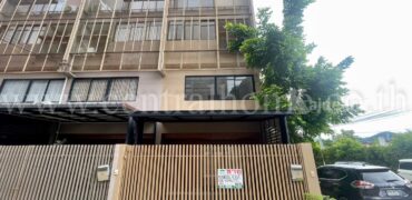 ทาวน์โฮม เฮ้าส์ นิช แจ้งวัฒนะ-สามัคคี หลังมุม บ้านใหม่