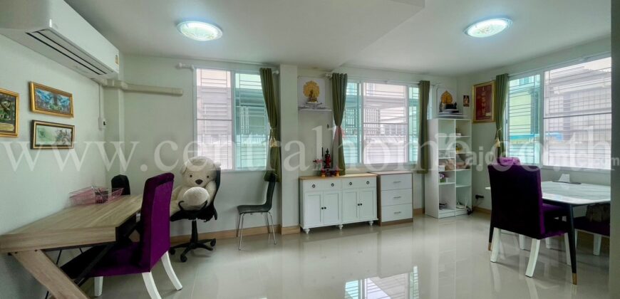 บ้านเดี่ยว ไดมอนด์ วิลล์ ศาลายา หน้าบ้านไม่ชนใคร