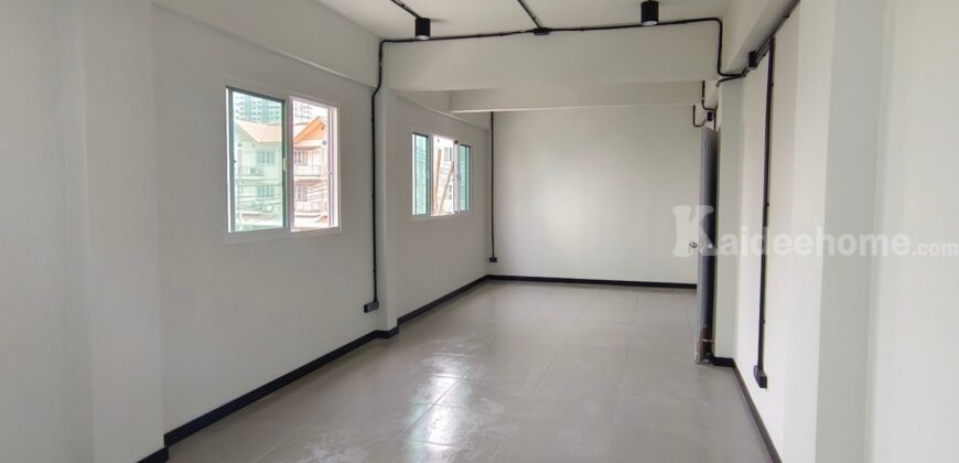 บ้านใหม่เพิ่งเสร็จ โซนปิ่นเกล้า