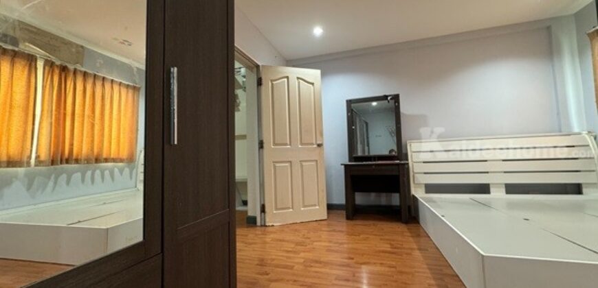 ขายทาวน์เฮ้าส์ 3ชั้น เล่นระดับ คาซ่า ซิตี้ สุคนธสวัสดิ์1 Line ID@757zwvfy