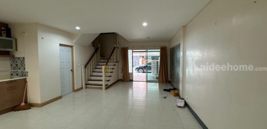 ขายทาวน์เฮ้าส์ 3ชั้น เล่นระดับ คาซ่า ซิตี้ สุคนธสวัสดิ์1 Line ID@757zwvfy